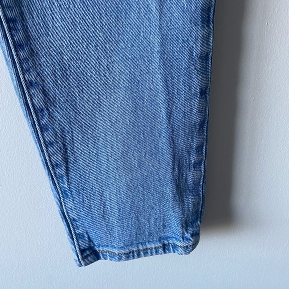 Levi’s Classic Wedgie Fit Ankle Jeans - Picture 7 of 8